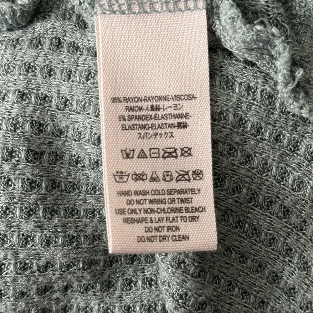 Free People We The Free S Small Sage Green‎ Waffle Knit High Low Tunic Mock Neck